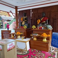วัดโขลงสุวรรณคีรี