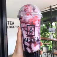AP TEA เอพีที ชานมไข่มุก สาขาเมืองเดชพลาซ่า อยู่ติดร้านดูดีแฮร์