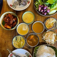 2459 ขนมจีน อาหารตามสั่งพื้นเมือง ส้มตำ