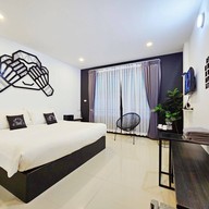 Blu Monkey Phi Phi Island