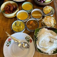 2459 ขนมจีน อาหารตามสั่งพื้นเมือง ส้มตำ