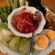 ส้มตำ ยำ เผา กะหลิม (ป่าตอง)