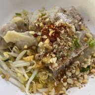 ก๋วยเตี๋ยวหมูโบราณ บองมาร์เช่