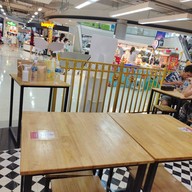 บรรยากาศ ก๋วยเตี๋ยวเรือวิศวะ โลตัส ศรีนครินทร์