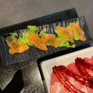 KUMA Sushi x Yakiniku ภูเก็ต