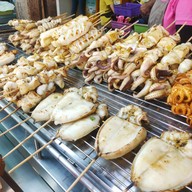 เจ๊นิดหมึกย่างสำเพ็งเยาวราชสูตรต้นตำหรับ สำเพ็ง