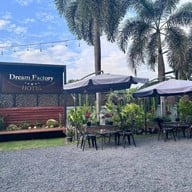 Dream Factory Hotel
