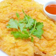 ชูใจไข่เจียว (ไข่เจียวทรงเครื่องฟิวชั่น)