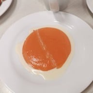 On Lok Yun (ออน ล๊อก หยุ่น)