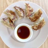 LS' Kitchen  李氏茶餐廳