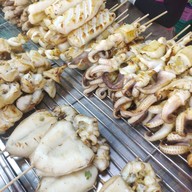 เจ๊นิดหมึกย่างสำเพ็งเยาวราชสูตรต้นตำหรับ สำเพ็ง