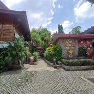 บรรยากาศ บ้านสวนริมคลอง เชียงราก