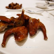 เมนูของร้าน Fook Lam Moon