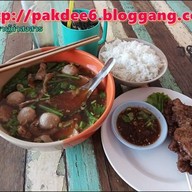 ร้านก๋วยเตี๋ยวเนื้อคุณย่า สูตร50ปี เพชรเกษม 22/1