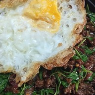 กระเพราพริกแห้งคุณพิม🌶️🌶️ -