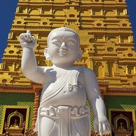 วัดพระธาตุวชิรมงคล