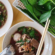 ก๋วยเตี๋ยวเรือAB 🥢 ปั้ม ปตท. (เจ้าเก่าข้างCj ซอยวัดใหญ่)(เจ้าเก่าปากซอยอัมรา)