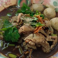 เย็นตาโฟรสเด็ด ต้มเลือดหมูพระนครก๋วยเตี๋ยวหมูน้ำตก สาขาดั้งเดิม
