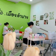 ร้านนวดหน้าด้วยมือ ที่เดียวในลำปาง อายตานิคสาขาเมืองลำปาง