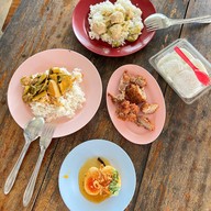 เมนูของร้าน ร้านแม่เสียน ข้าวแกงสุ1000 สาขา ตลิ่งชัน ตลิ่งชัน