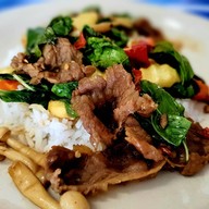 ข้าวซอยเชียงใหม่ สุโขทัย ซอย 5