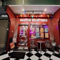 หน้าร้าน WHAT THE TRUCK