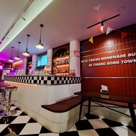 บรรยากาศ WHAT THE TRUCK