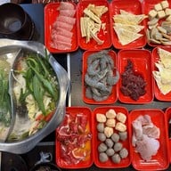 สุกี้ดารา ลาดกระบัง