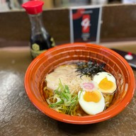 เมนูของร้าน 金持ち Kanemochi คาเนะโมจิ ตลาดปลาบางแสน