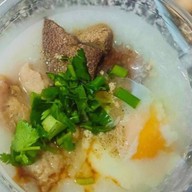 ชาไทย หวานเข้ม 15 บาท ลำพูน