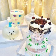 April's Bakery วันแบงค็อก