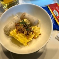 Lufthansa Business Lounge and Senator Lounge Munich International Airport Gate H24