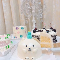 April's Bakery วันแบงค็อก