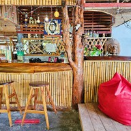 ร้านอาหาร มุกด์ แทมมารีน