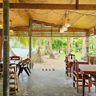 ร้านอาหาร มุกด์ แทมมารีน
