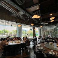 Moon Lok Chiu Chow Citygate Outlets