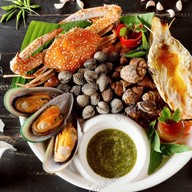 บ้านตัวตอ music house (เจ๊ตู่) The Parco