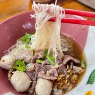 ก๋วยเตี๋ยวป้าอ้วน สาขา1