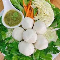 ศุภลักษณ์ ลูกชิ้นปลาเยาวราชแท้ 100% อาคารเรือนแถว