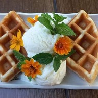 เมนูของร้าน ยางนา cafe'