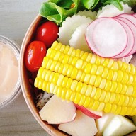 Tuna Salads สลัด&สลัดโรล