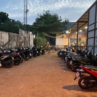ราชาปิ้งย่าง เกาะล้าน