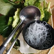 ลาบเป็ด วาริน ราชพฤษ์