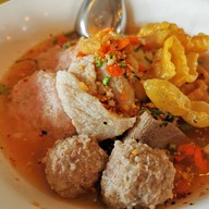 เมนูของร้าน เส้นสยาม ก๋วยเตี๋ยวต้มยำสุโขทัย สายไหม