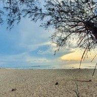 หาดจอมพล