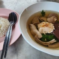 เมนูของร้าน ทิพย์รส สุรินทร์ วงเวียนน้ำพุ
