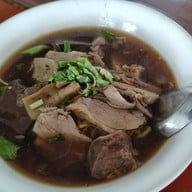 ร้านสบายลมเป็ดพะโล้ นครหลวง