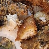 ร้านกินข้าว-กินน้ำ(กะเพรา/ข้าวปลาแกะ)สันผักหวาน