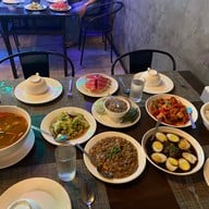 PS Bar& Restaurant  วังเวียง
