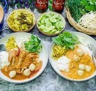 เจ๊ดายำแหนม สุขุมวิท71